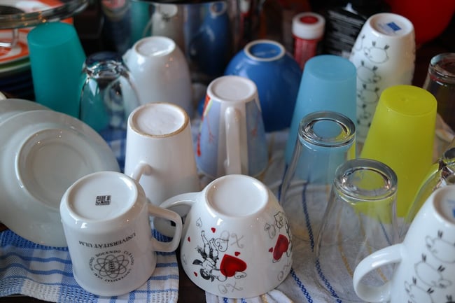 dishes-237797_1280