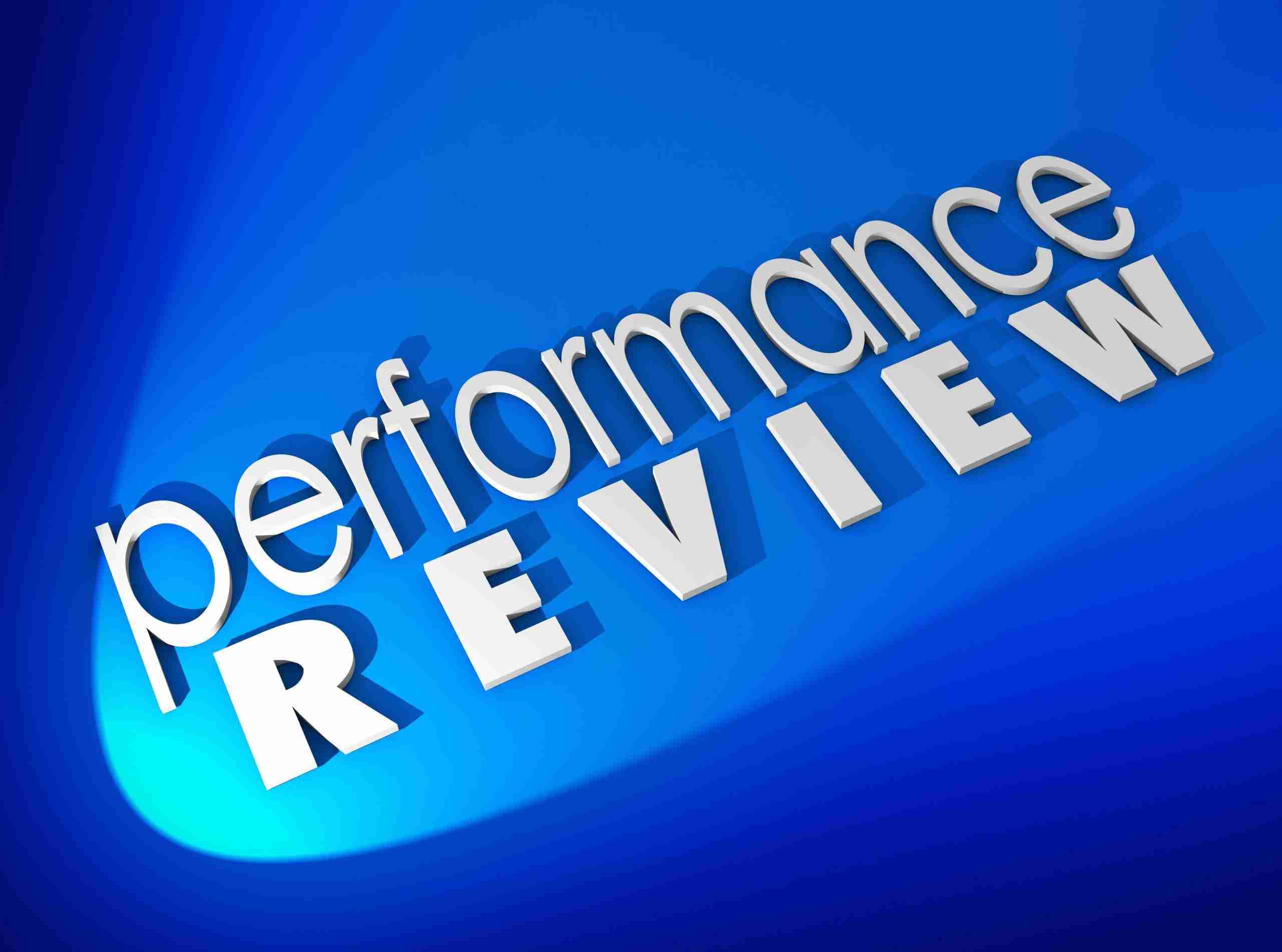 10 Tips To Better Performance Reviews At Work