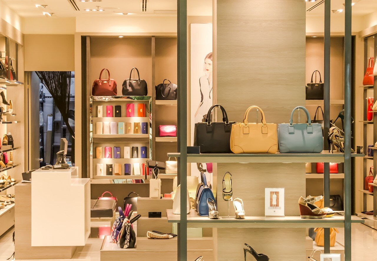 High-traffic areas in retail: cleaning strategies to keep your store sparkling