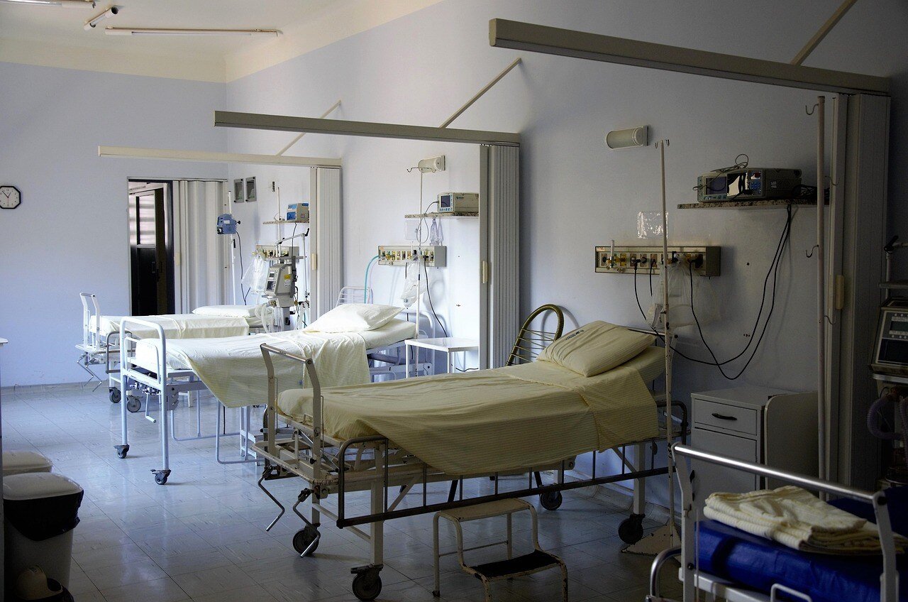 Healthcare Facility Cleaning: The Ultimate Guide to Protecting Patients, Staff & Your Reputation